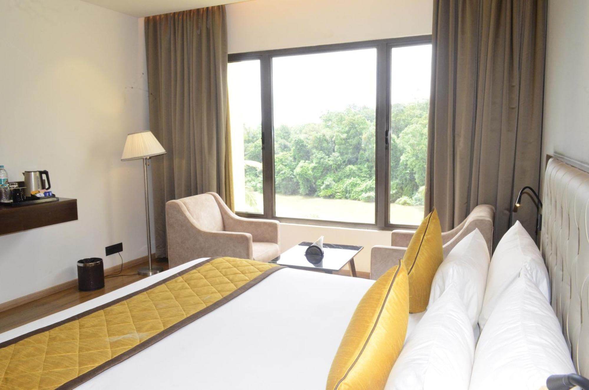 The Aurum Subrahmanya Exterior photo