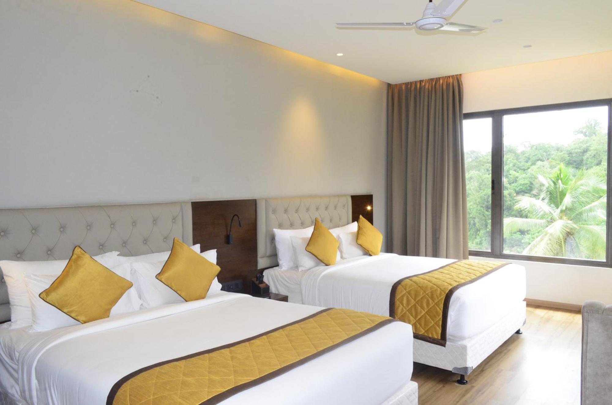 The Aurum Subrahmanya Exterior photo