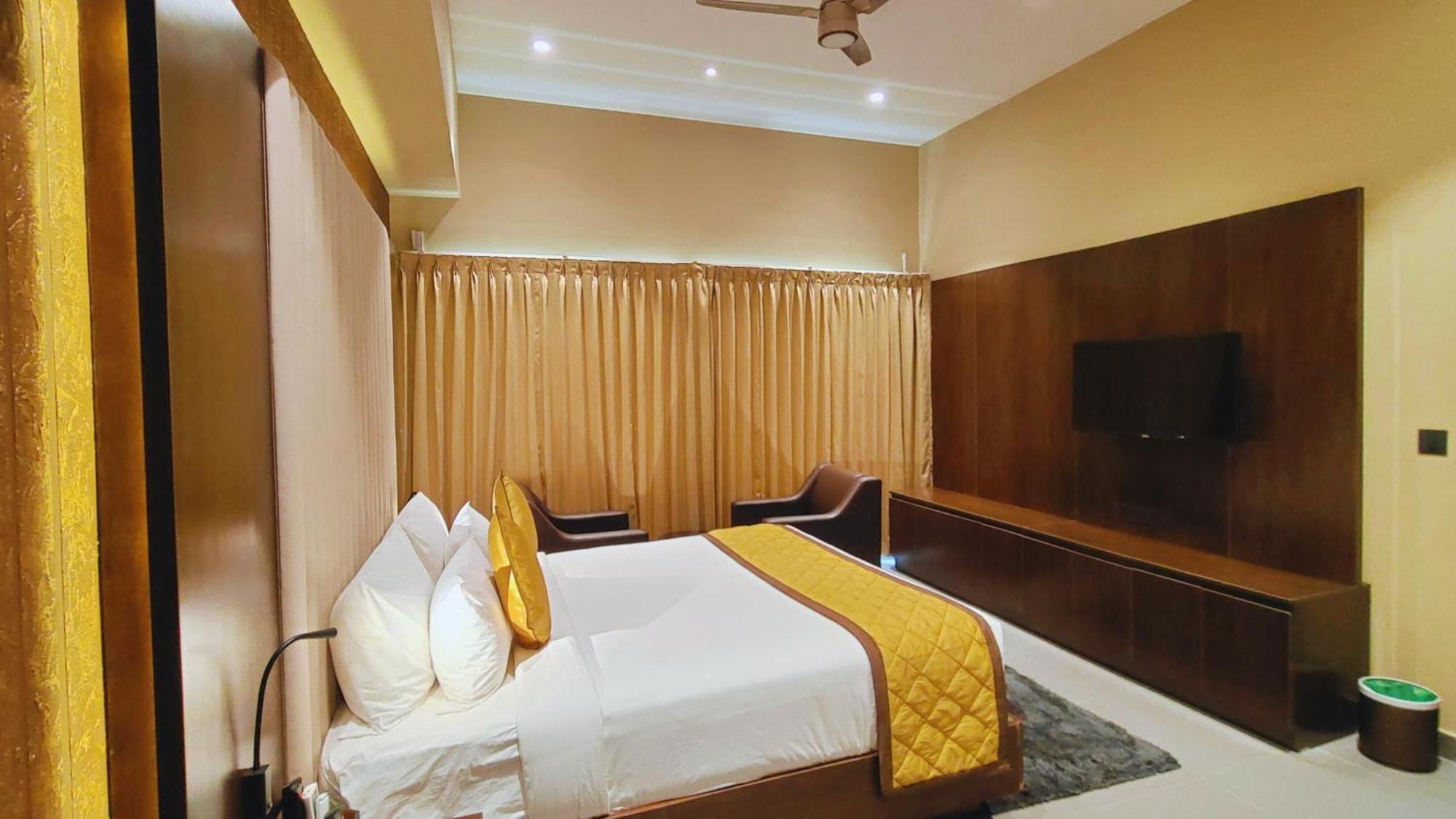 The Aurum Subrahmanya Exterior photo